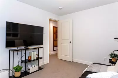 15246 SE 43rd Court #G301, Bellevue, WA 98006 - Photo 17