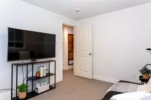 15246 SE 43rd Ct, Bellevue, WA 98006 - Photo 17