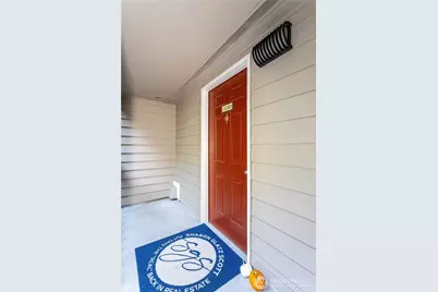 15246 SE 43rd Court #G301, Bellevue, WA 98006 - Photo 3