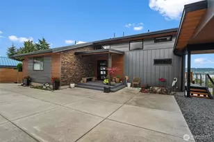 6729 Cascade Ave, Gig Harbor, WA 98335 - Photo 3