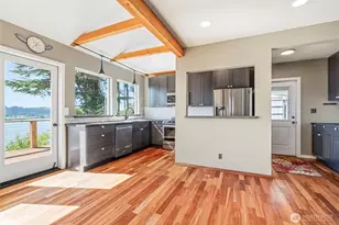 330 Columbia St, Cathlamet, WA 98612 - Photo 11