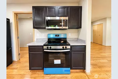 15352 146th Place SE, Renton, WA 98058 - Photo 9