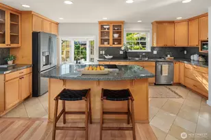 6818 49th Ave NE, Seattle, WA 98115 - Photo 9