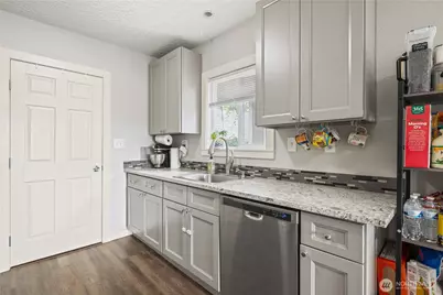 703 Allen Street, Kelso, WA 98626 - Photo 9