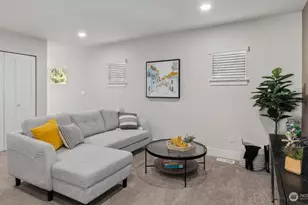 9214 NE 186th Pl, Bothell, WA 98011 - Photo 9