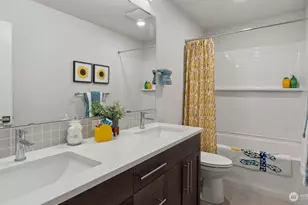 9214 NE 186th Pl, Bothell, WA 98011 - Photo 11