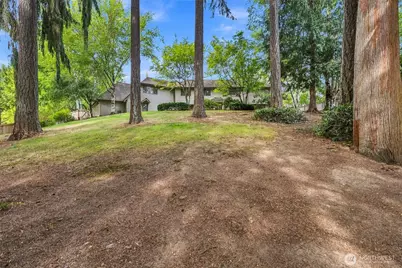 21715 NE 105th Place, Redmond, WA 98053 - Photo 37