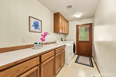 21715 NE 105th Place, Redmond, WA 98053 - Photo 31