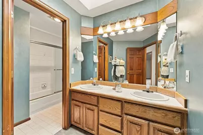 21715 NE 105th Place, Redmond, WA 98053 - Photo 27