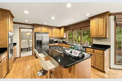 21715 NE 105th Place, Redmond, WA 98053 - Photo 13
