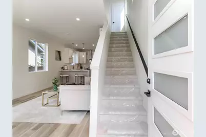 1717 S 17th Street, Tacoma, WA 98405 - Photo 3
