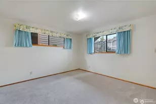 2601 2nd Ave E, Port Orchard, WA 98366 - Photo 37