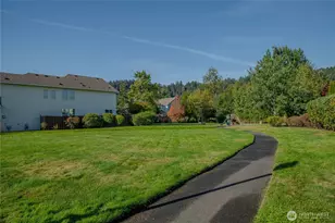 21820 45th Pl S, Kent, WA 98032 - Photo 9