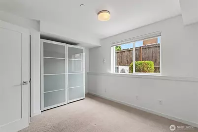 728 3rd Avenue N, Seattle, WA 98109 - Photo 19