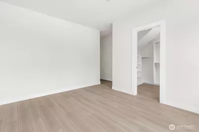 7005 NE 182nd St #102, Kenmore, WA 98028 - Photo 17
