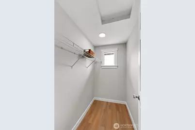 2907 SW Cloverdale Street, Seattle, WA 98126 - Photo 11
