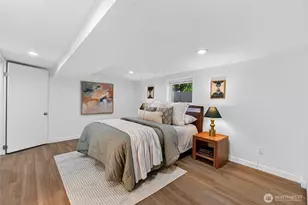 2907 SW Cloverdale St, Seattle, WA 98126 - Photo 7