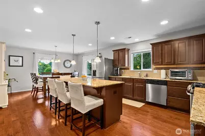 7839 Riverview Court SE, Olympia, WA 98501 - Photo 3