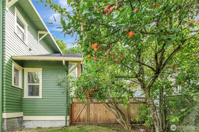 2318 Baker Avenue, Everett, WA 98201 - Photo 37
