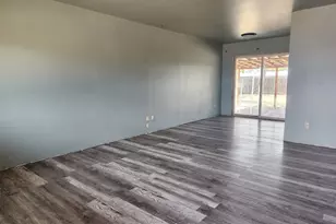 805 Lindberg Ln, Moses Lake, WA 98837 - Photo 3