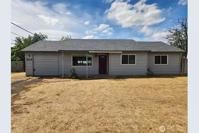 805 Lindberg Lane, Moses Lake, WA 98837 - Photo 1