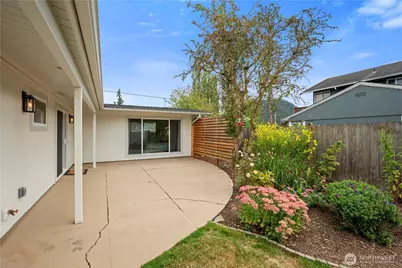 1418 Hillcrest Parkway, Mount Vernon, WA 98274 - Photo 27