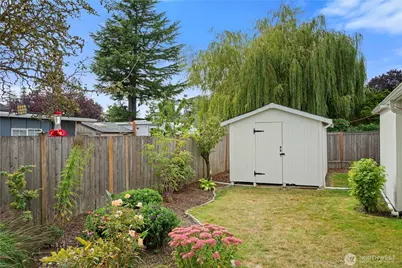 1418 Hillcrest Parkway, Mount Vernon, WA 98274 - Photo 29