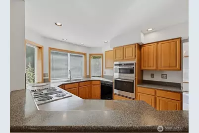7926 N 9 Street, Tacoma, WA 98406 - Photo 9