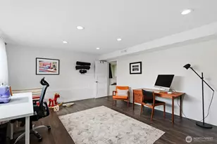 5625 SW Teig Pl, Seattle, WA 98116 - Photo 19
