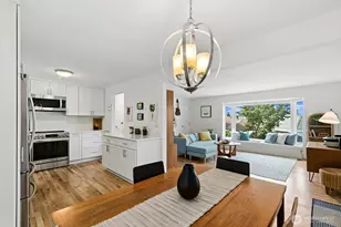 5625 SW Teig Pl, Seattle, WA 98116 - Photo 7