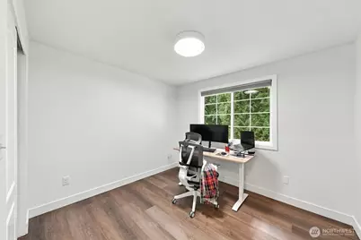 17101 NE 28th Place, Bellevue, WA 98008 - Photo 21