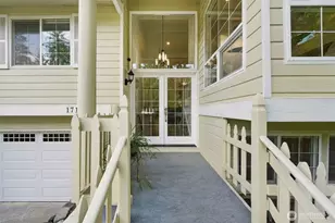 17101 NE 28th Pl, Bellevue, WA 98008 - Photo 3