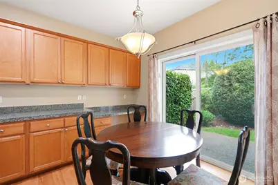 24750 NE 3rd Place, Sammamish, WA 98074 - Photo 11