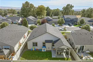 1172 SW Julia St, College Place, WA 99324 - Photo 35