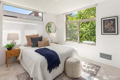 4112 Linden Avenue N #A, Seattle, WA 98103 - Photo 19