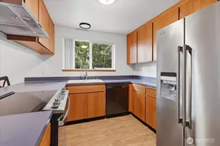 25813 117th Pl SE, Kent, WA 98030 - Photo 9