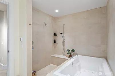 1521 2nd Avenue #802, Seattle, WA 98101 - Photo 27