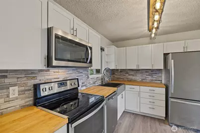 107 Schafer St #9B, Wenatchee, WA 98801 - Photo 3