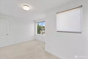 3821 S Cloverdale St, Seattle, WA 98118 - Photo 15