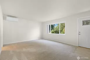 12262 20th Ave S, Seattle, WA 98168 - Photo 5