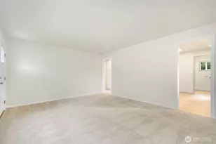 12262 20th Ave S, Seattle, WA 98168 - Photo 11