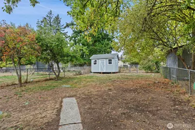 2524 Barnett Street, Bremerton, WA 98310 - Photo 29
