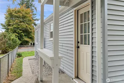 2524 Barnett Street, Bremerton, WA 98310 - Photo 25