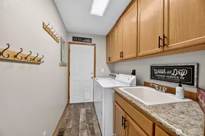 1051 Yellowstone, Snoqualmie Pass, WA 98068 - Photo 15