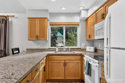 1051 Yellowstone, Snoqualmie Pass, WA 98068 - Photo 9