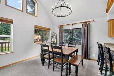 1051 Yellowstone, Snoqualmie Pass, WA 98068 - Photo 7