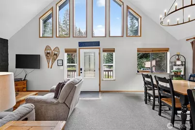 1051 Yellowstone, Snoqualmie Pass, WA 98068 - Photo 11