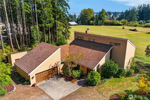 1950 Stick Point Ln, Oak Harbor, WA 98277 - Photo 1