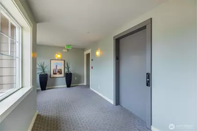 107 Ave. 20th #401, Seattle, WA 98122 - Photo 31
