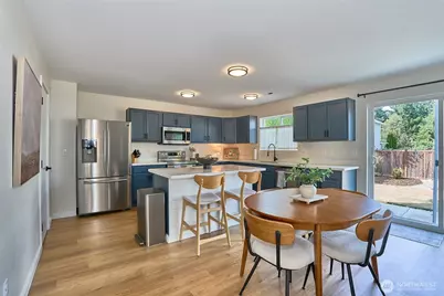 21636 SE 298th Pl, Kent, WA 98042 - Photo 9